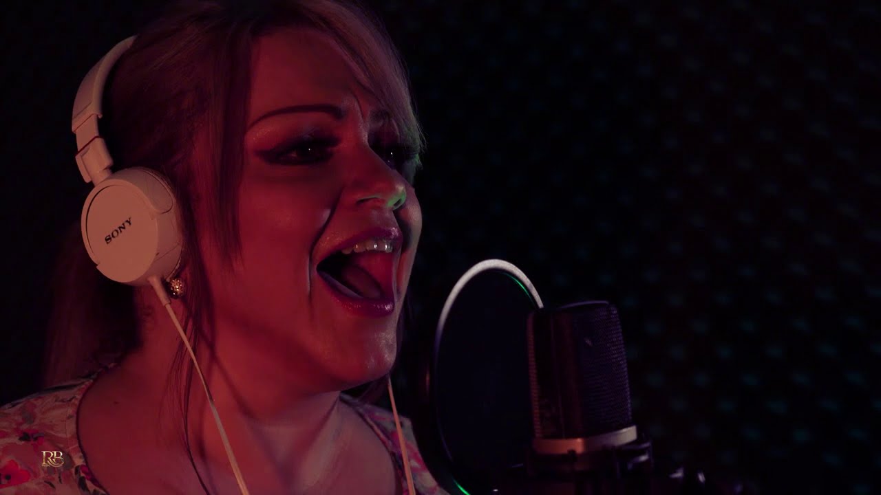 Tania Soto - Media Vida [Live] 2020
