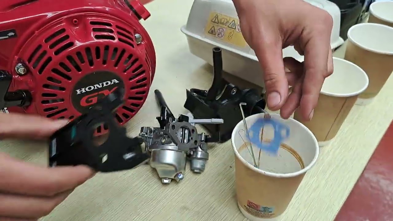 Honda GX 200 Disassembly Four Stroke Engine Maintenance Part 1