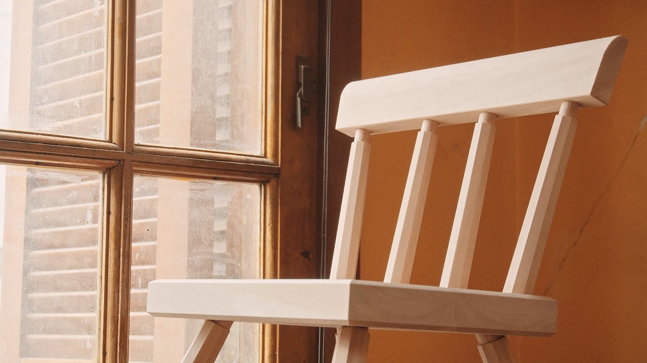Una pequeña silla | Ebanistería con herramientas manuales