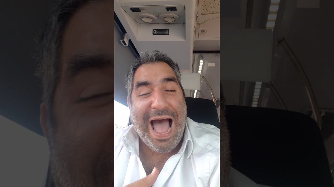 תגידי...איפה השלט😡