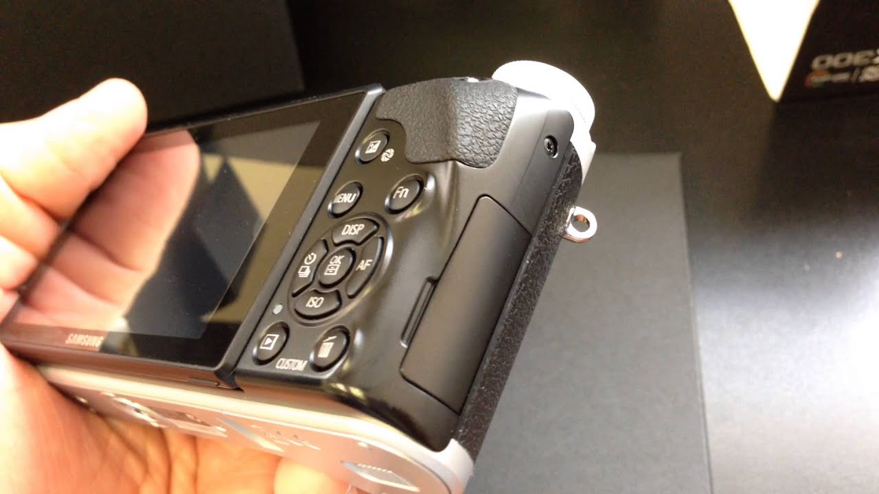 Samsung NX300 Unboxing Video - CELL PHONE in Stock at www.welectronics.com