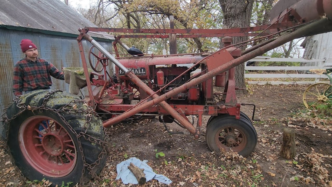СПАСЕНИЕ Farmall F-20 | ЗАМЕРЗЛАЯ гидравлика и ВЗОРВАННЫЕ ШИНЫ!