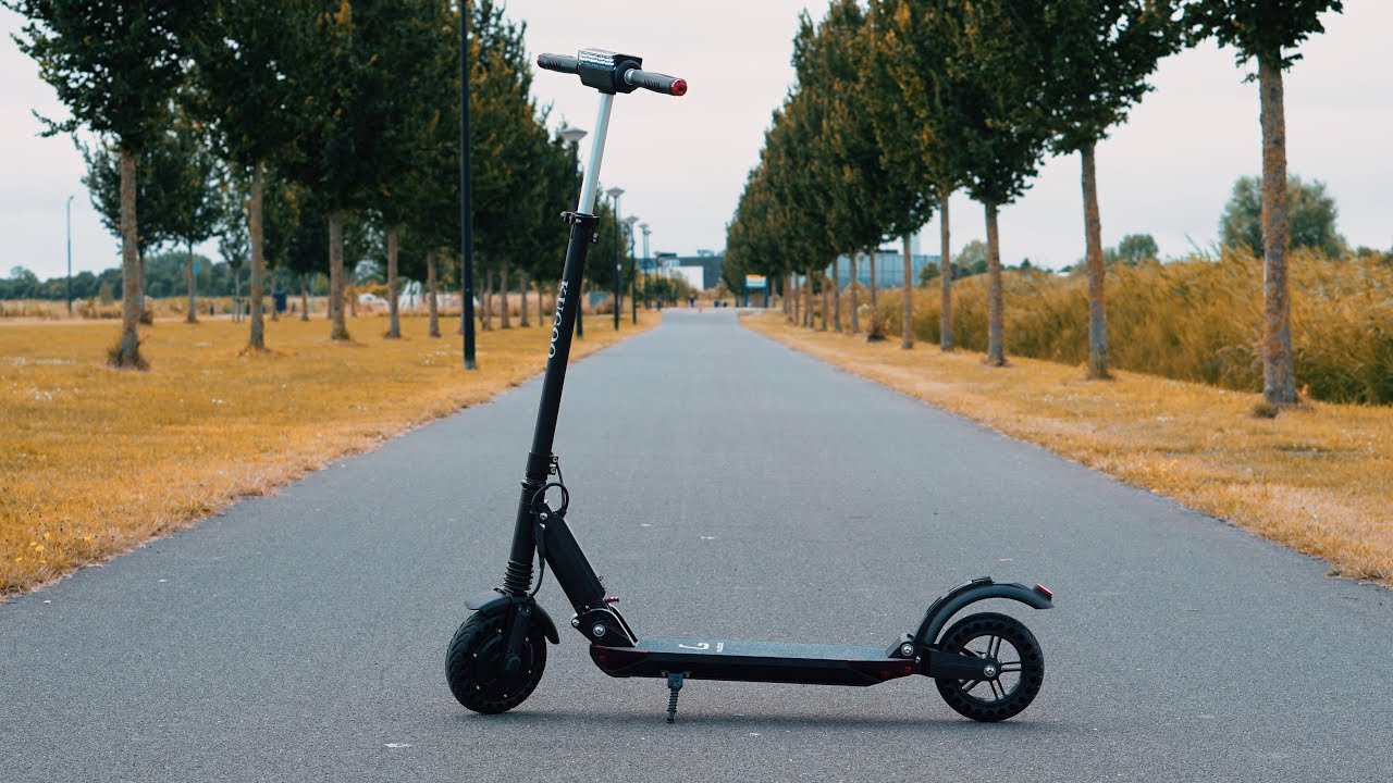 The Kugoo S1 PRO Electric Scooter is not really a PRO version..