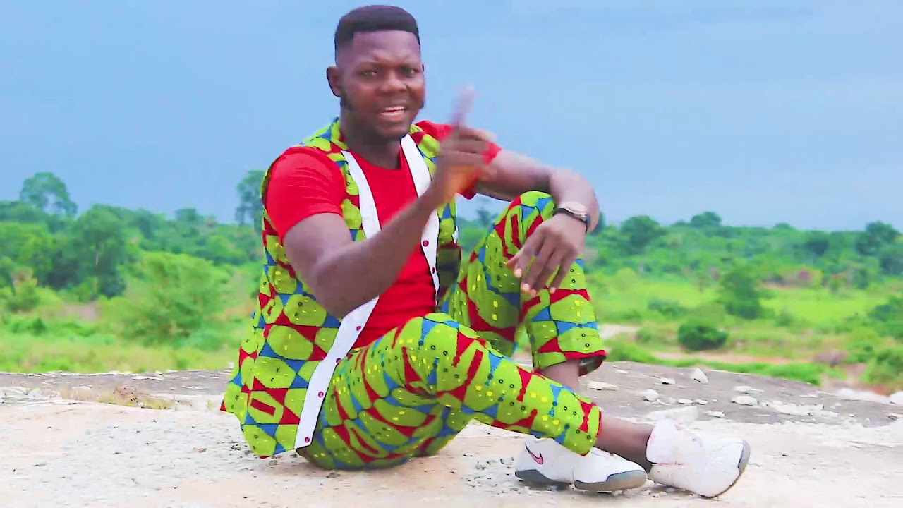 Clip Officiel alino le Congolais n'famanya sranhun