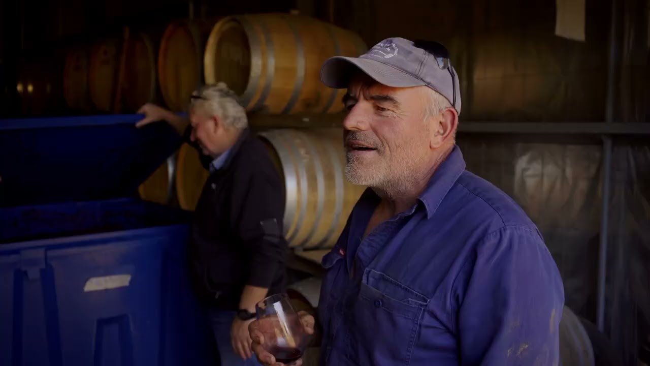Making Cosmic Psychos wine with Ross and Llew Knight