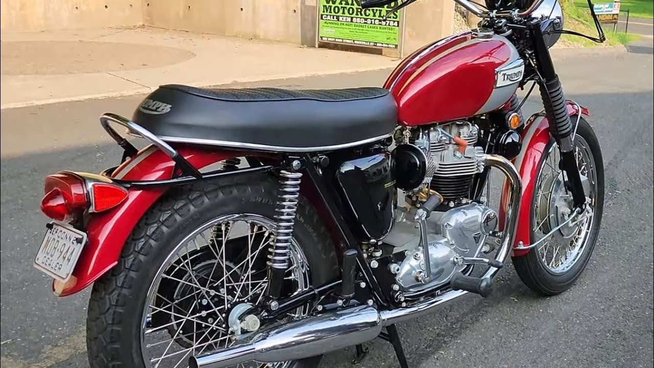 Превосходный Triumph T120R Bonneville 1970 года
