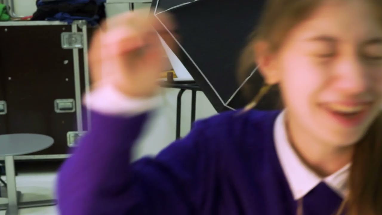 H&oslash;nefoss videreg&aring;ende skole - Medier og kommunikasjon