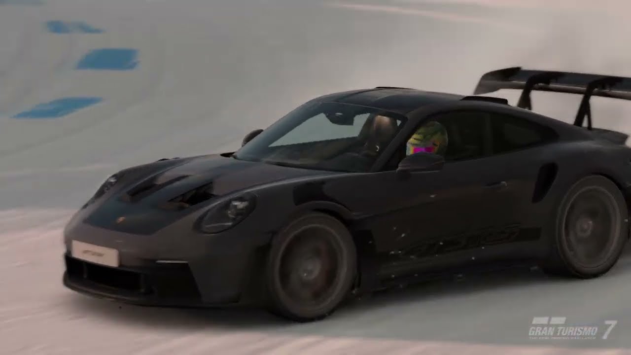 GT3 RS - Snow track