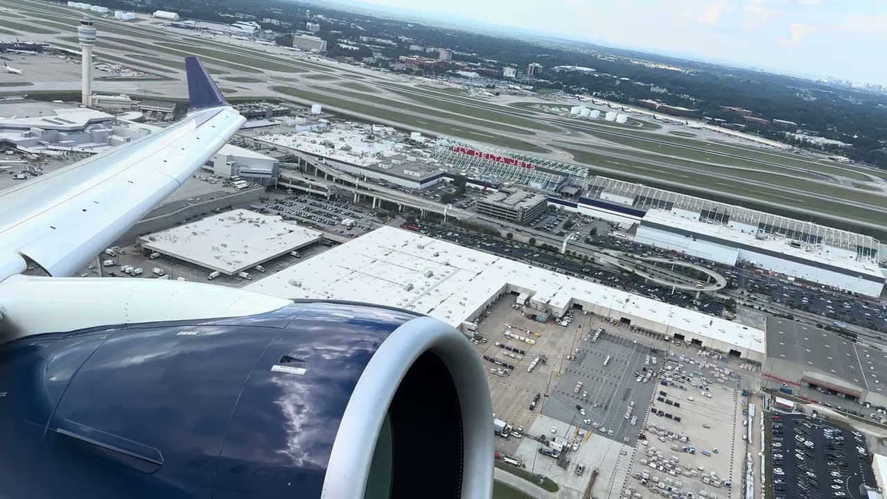 Delta A220-300 Takeoff ATL-IAD