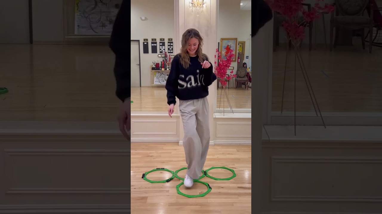 Dance with me - 🦩ElinaDanilova.com - #bachata #dance #tutorial #behappy #elinadanilova
