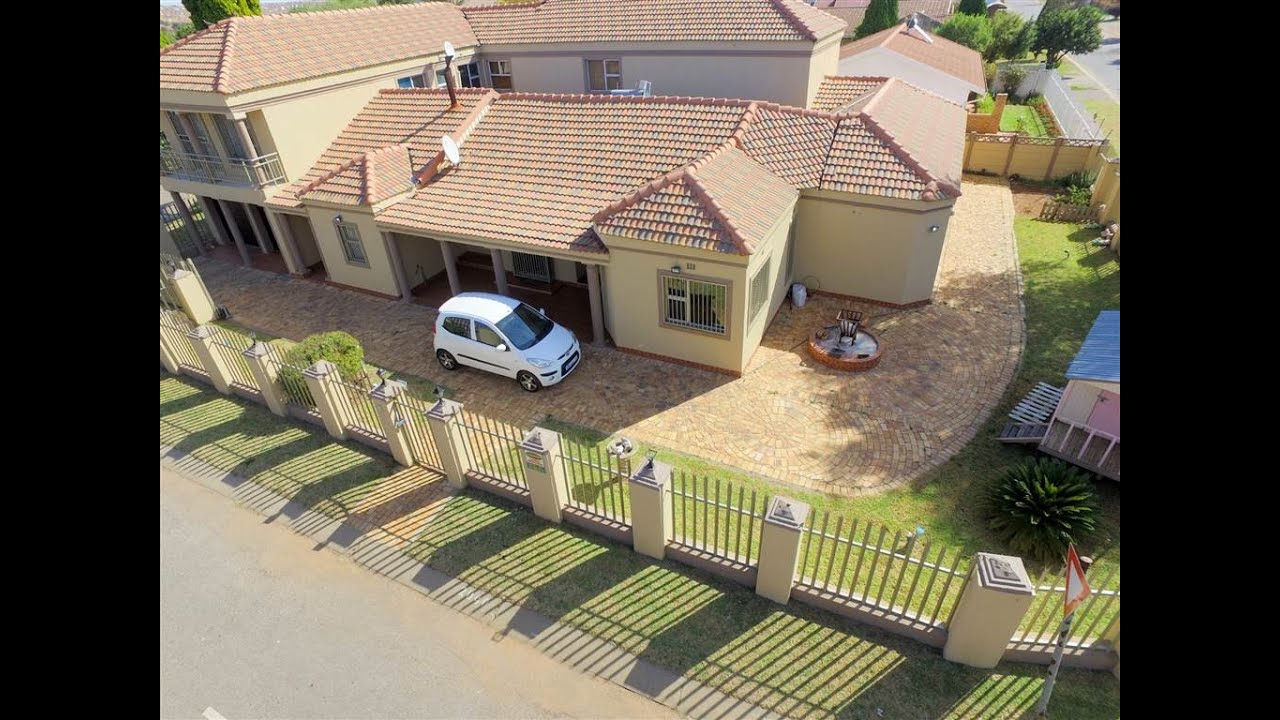 6 Bed House for sale in Gauteng | Johannesburg | Lenasia To Ennerdale | Lenasia South | |