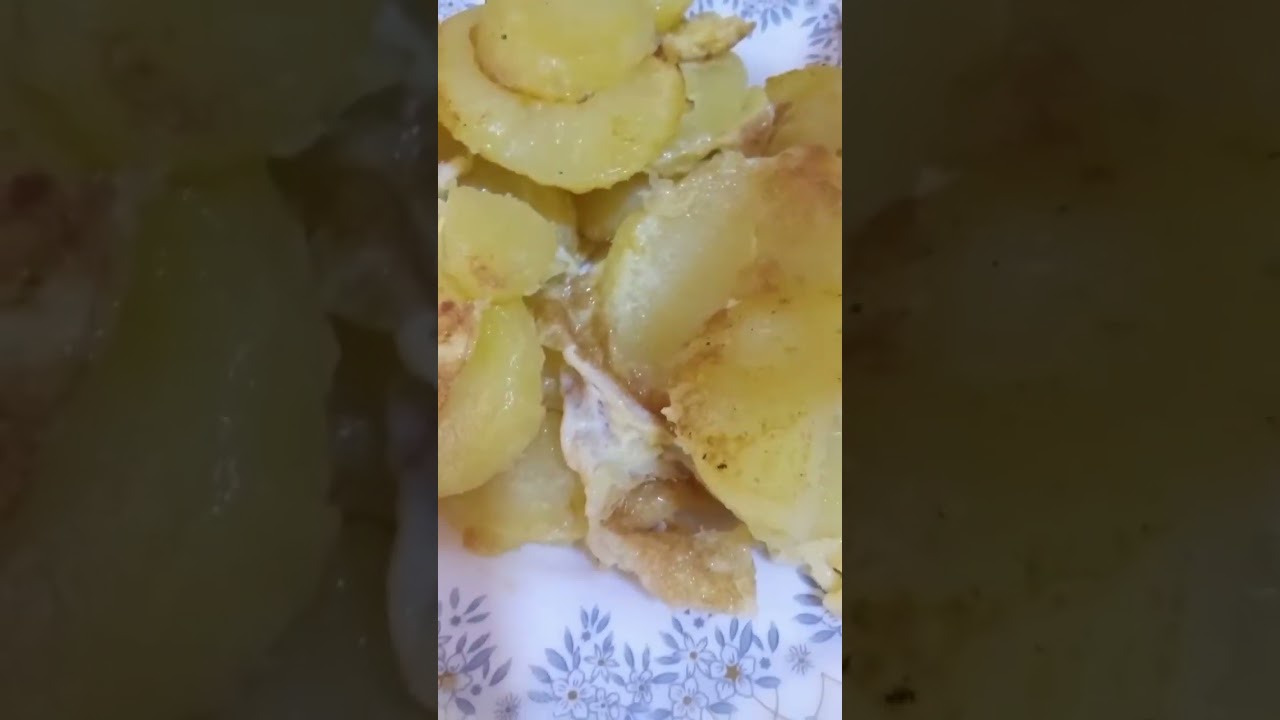 #kurdish #food #kurdishcuisine #ethnicfood #explore #kitchen #patatochips #patato#religion #kirkuk