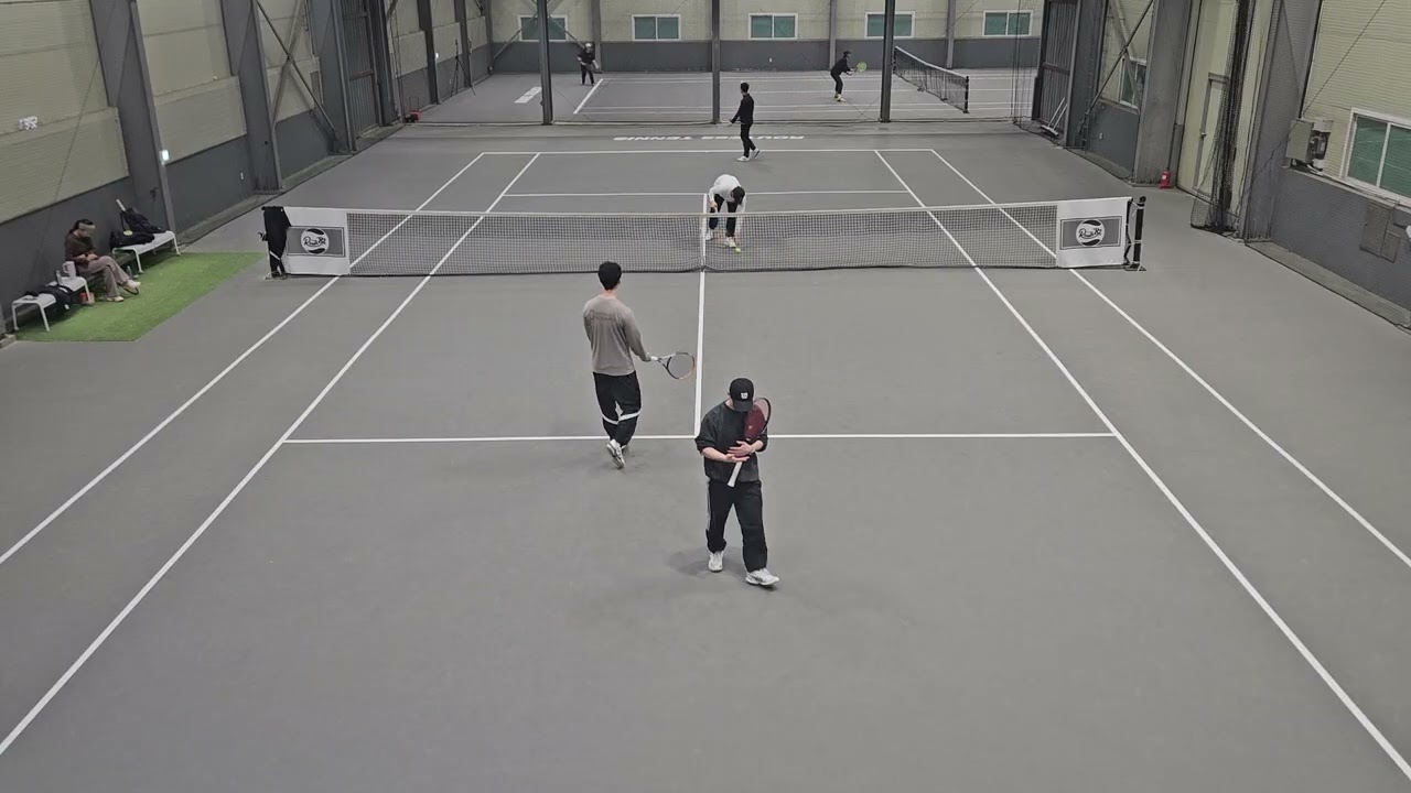 3/5 WASP정기모임w게스트 @루트82테니스 A코트 4경기  진서태윤 vs 재용태환