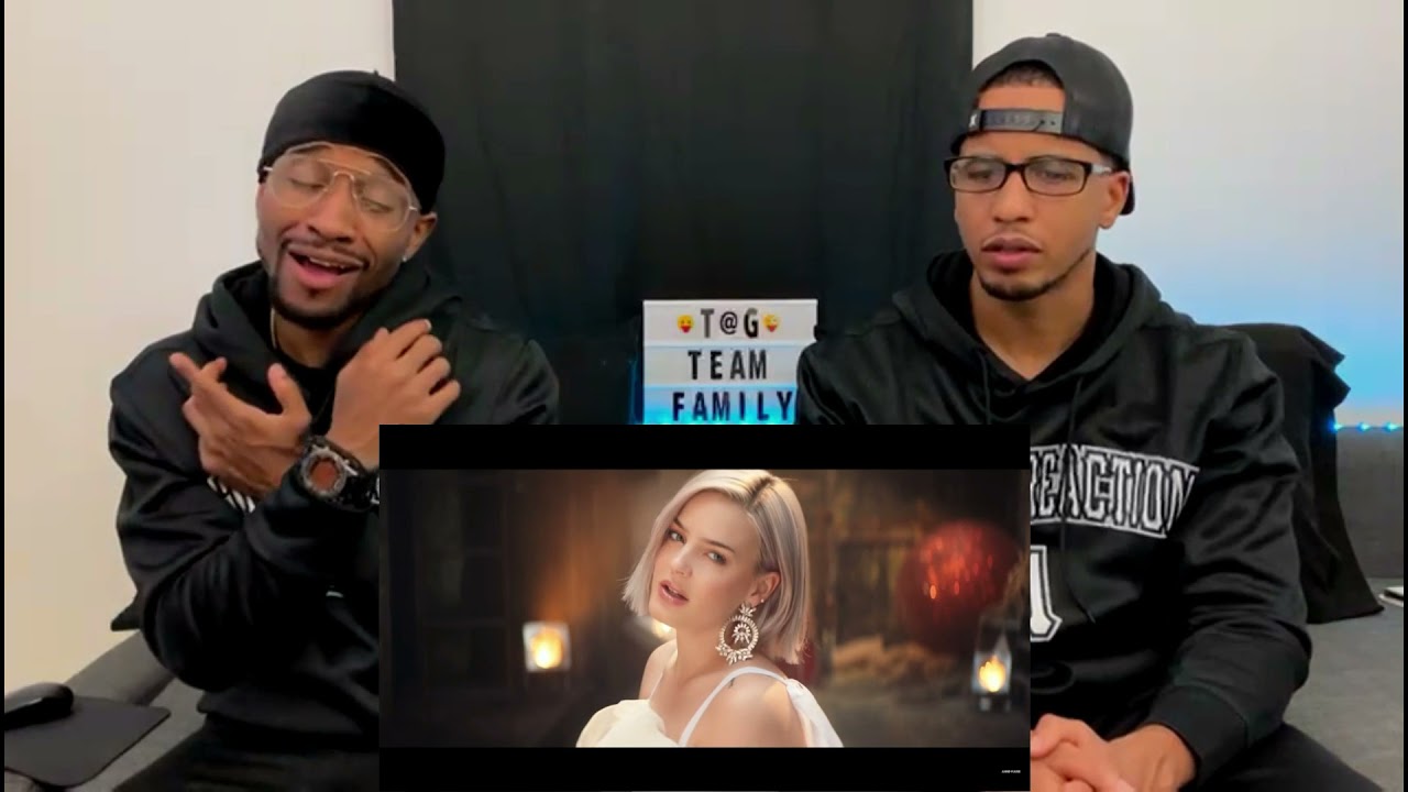 🎪Anne-Marie & James Arthur - Rewrite The Stars(REACTION)