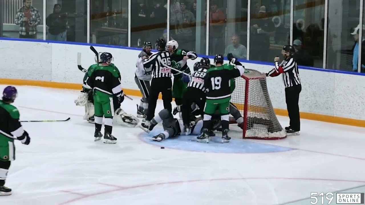 Хоккей NPHL: Stratford Irish против Halton Hills Coyotes