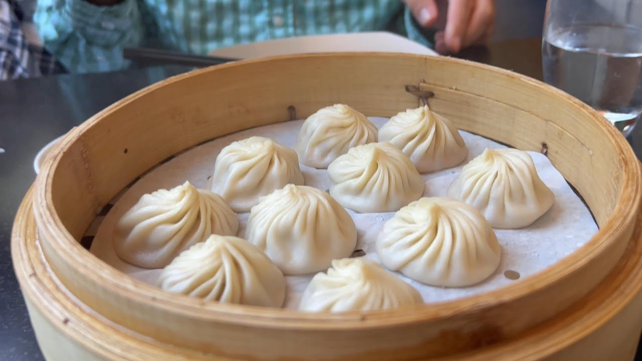 Eating at Din Tai Fung in San Diego