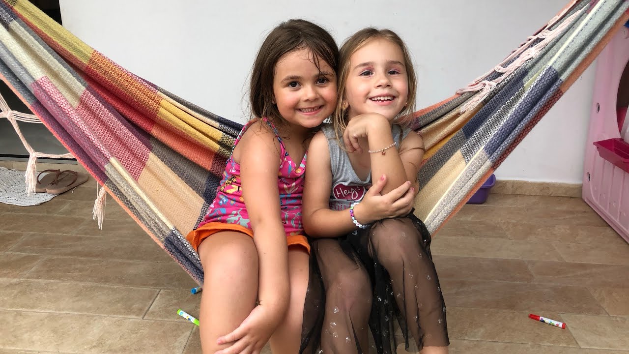 BRINCANDO com a minha AMIGA - Fizemos uma nova AMIZADE 💖