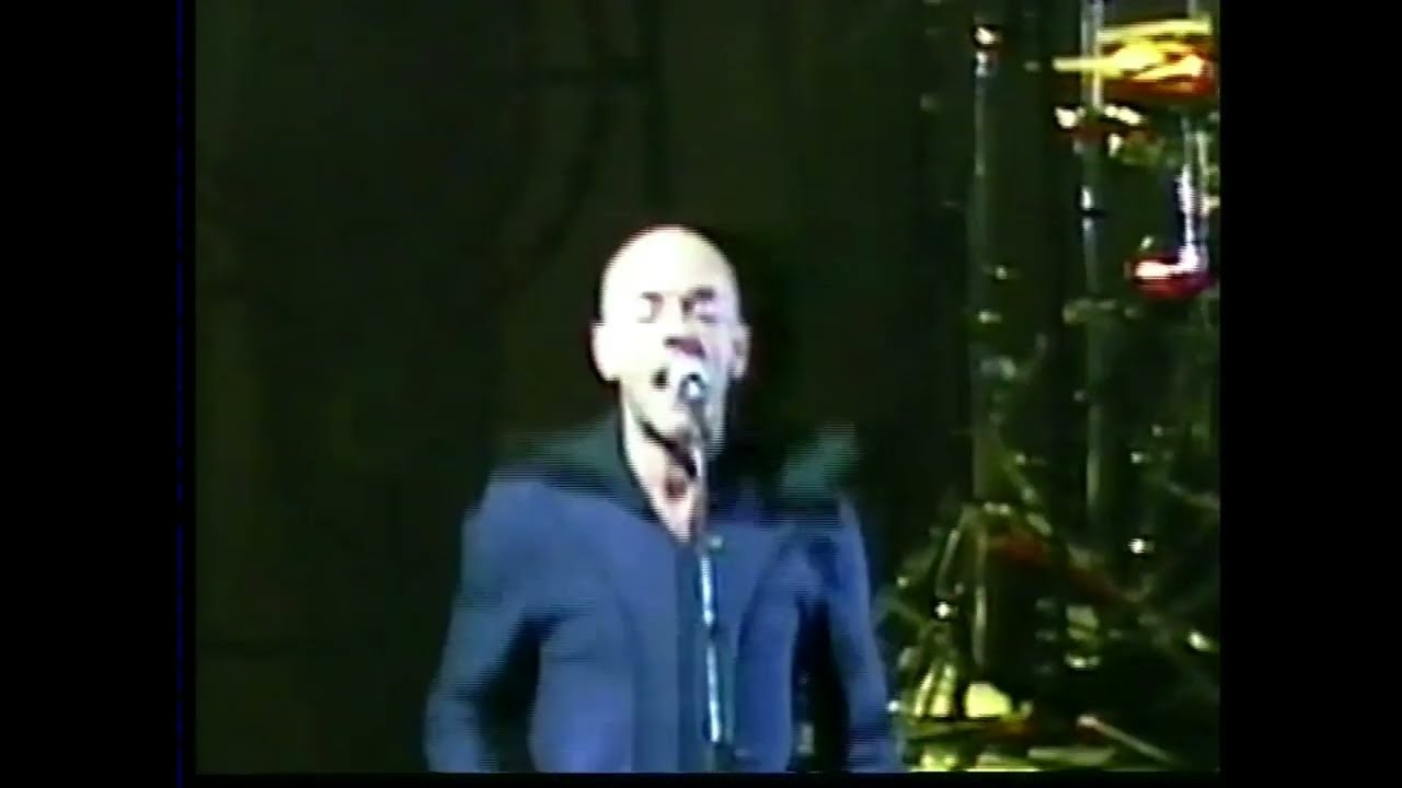 R.E.M. Live at Dvorana Bonifika in Koper, Slovena (July 25, 1999) #music #rock #alternative #classic