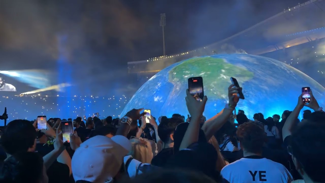 Ye (Kanye West) - ALL THE LOVE (Istanbul, 2026)