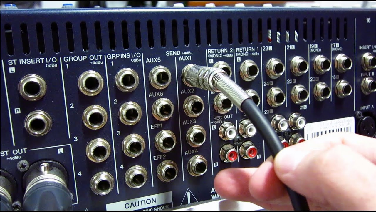 TÉCNICAS DE ENVÍO A LOS SUBGRAVES - 3. SALIDA AUXILIAR FILTRADA DE LA CONSOLA (AUX-FED SUBS)