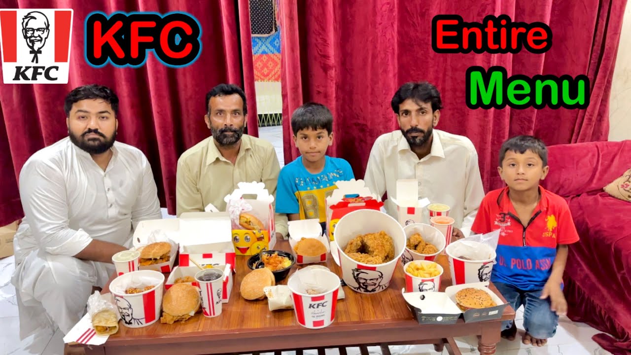 WE ORDERED ENTIRE MENU OF KFC 😍 | First TIME KFC GAYE 😋 | Zohaib Sabir Vlogs
