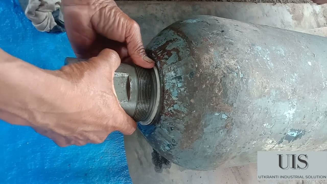 Hydraulic Accumulator Bladder Replacement