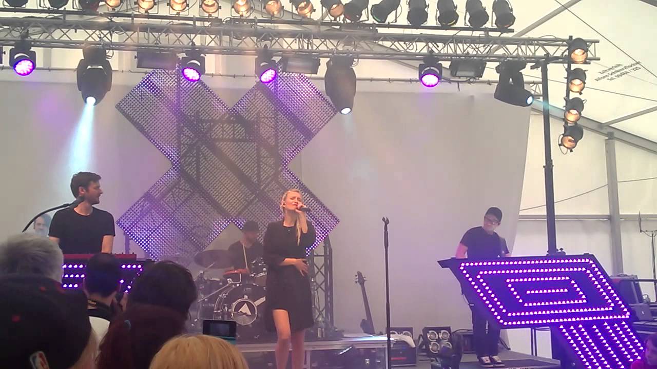 Glasperlenspiel live in Rummelsberg