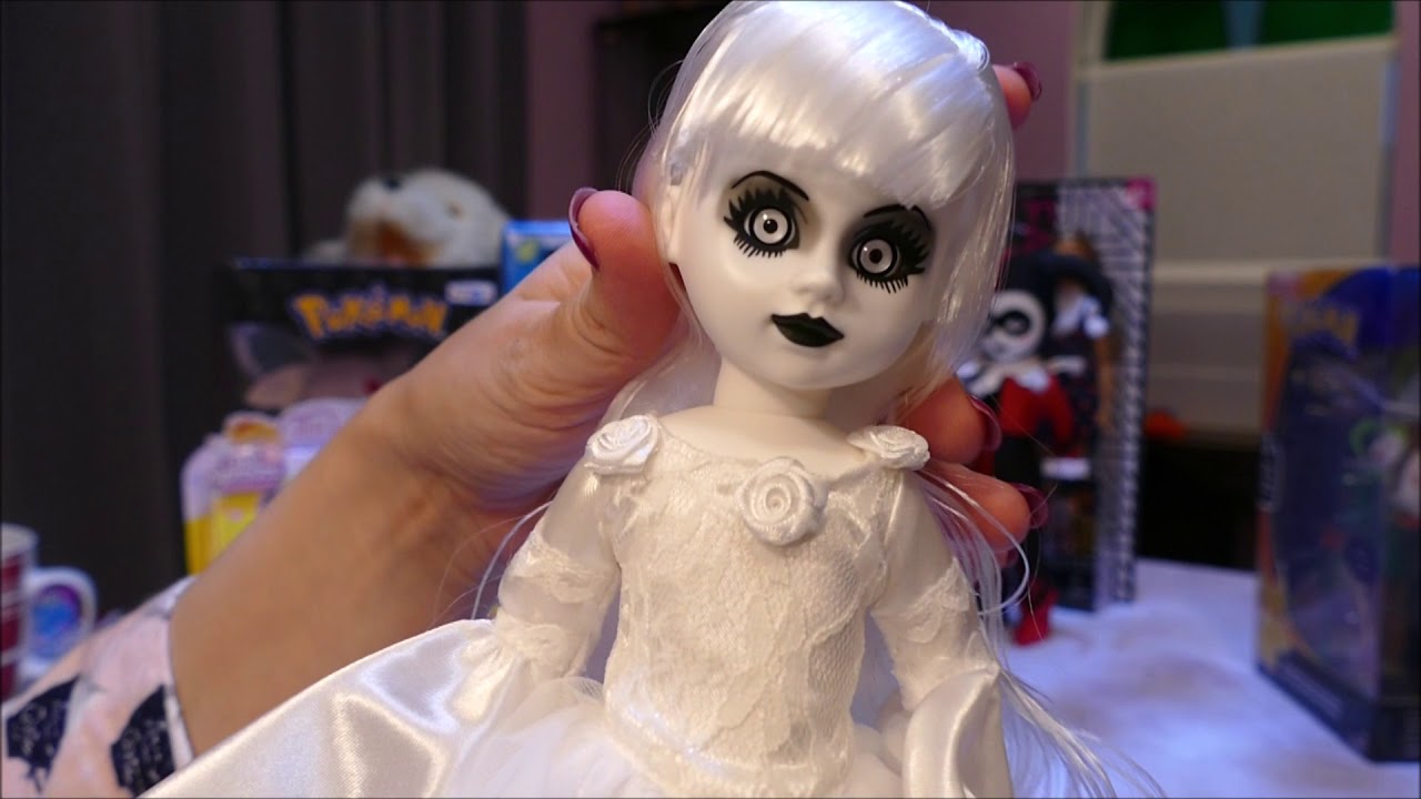 Living Dead Dolls - Beauty and the Beast - Mezco Toys - Doll Review #LivingDeadDolls #HorrorDolls