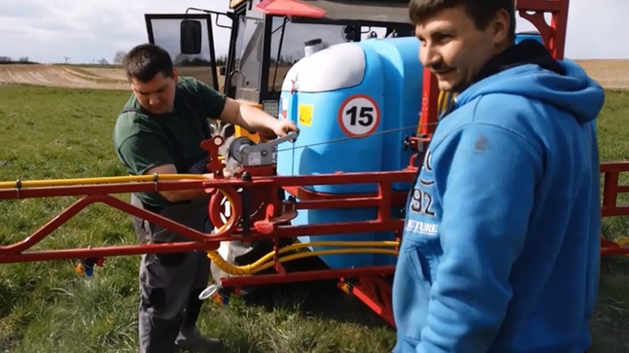 Nowy nabytek Andrzeja - opryskiwacz Biardzki pierwszy raz zalany wodą