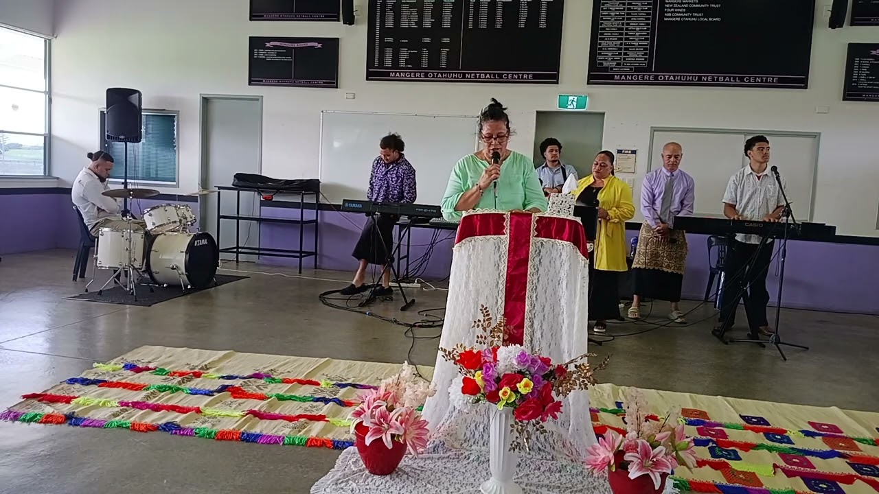 KOE POLOKALAMA MALANGA AE SIASI TAUHI SIPI LELEI.MO FAIFEKAU VILIAMI VEAMATAHAU.