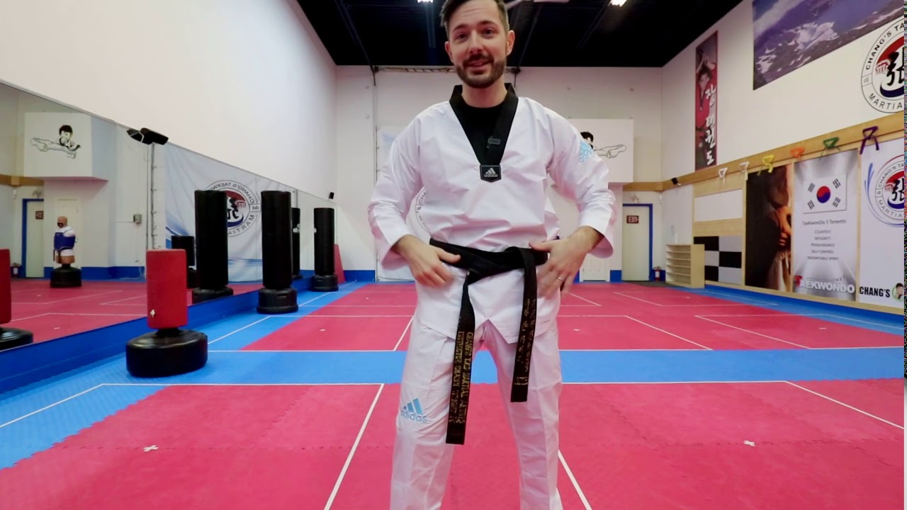How to tie your belt in Taekwondo