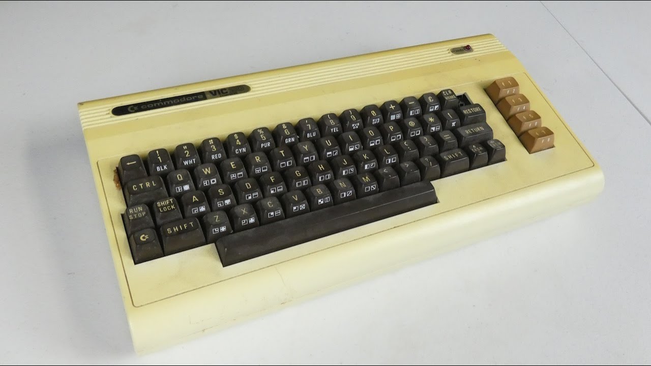 Testing and Repairing My Commodore VIC-20s | Part 2