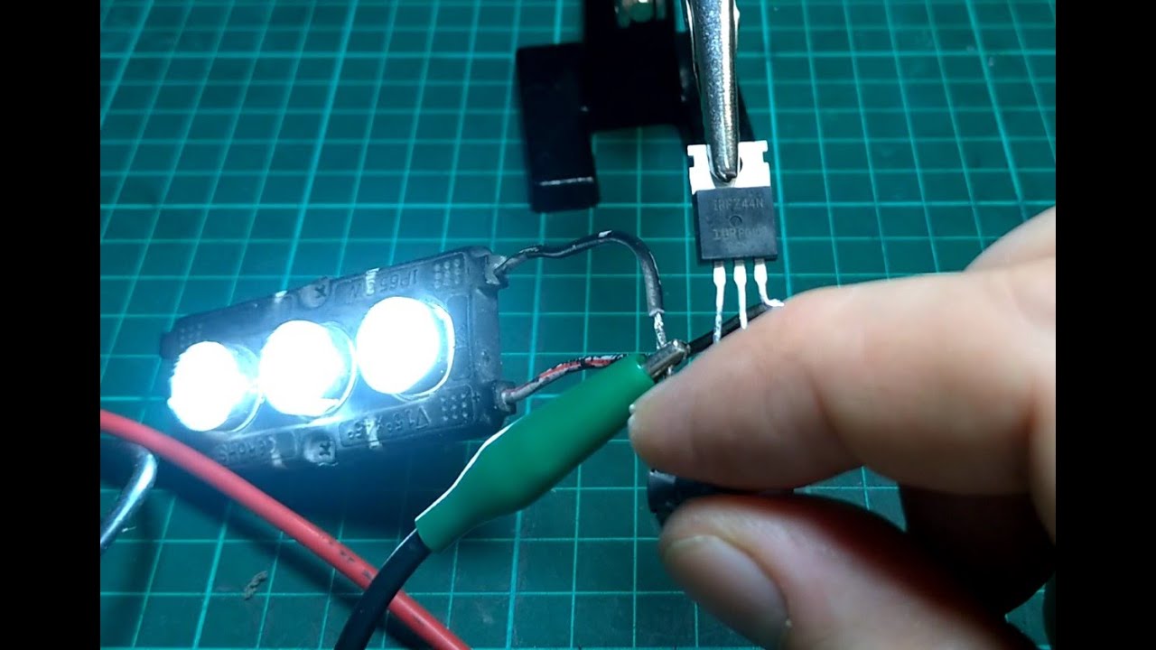 12V LED Dimmer IRFZ44N