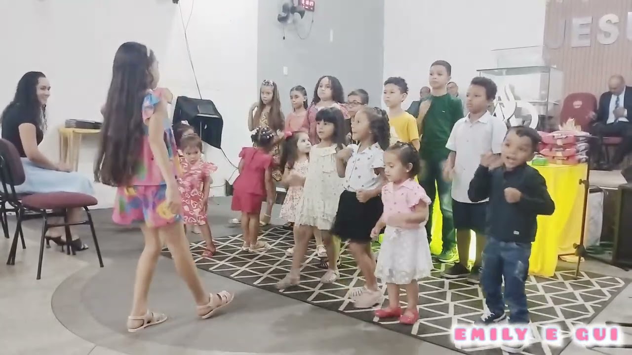 - COREOGRAFIA TRENZINHO CHICPOM | CORDEIRINHOS DE CRISTO | 09/11/2025 | 