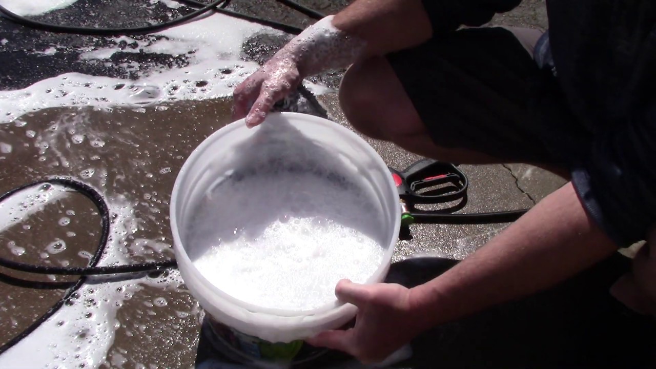 Cool Trick With Car Soap - More Suds & Lubrication!!