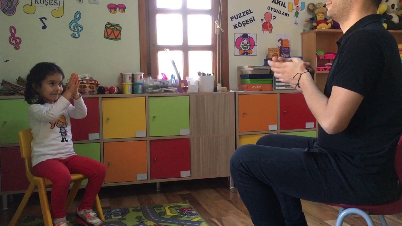 Tarantella (Giderek hızlanan hali:)