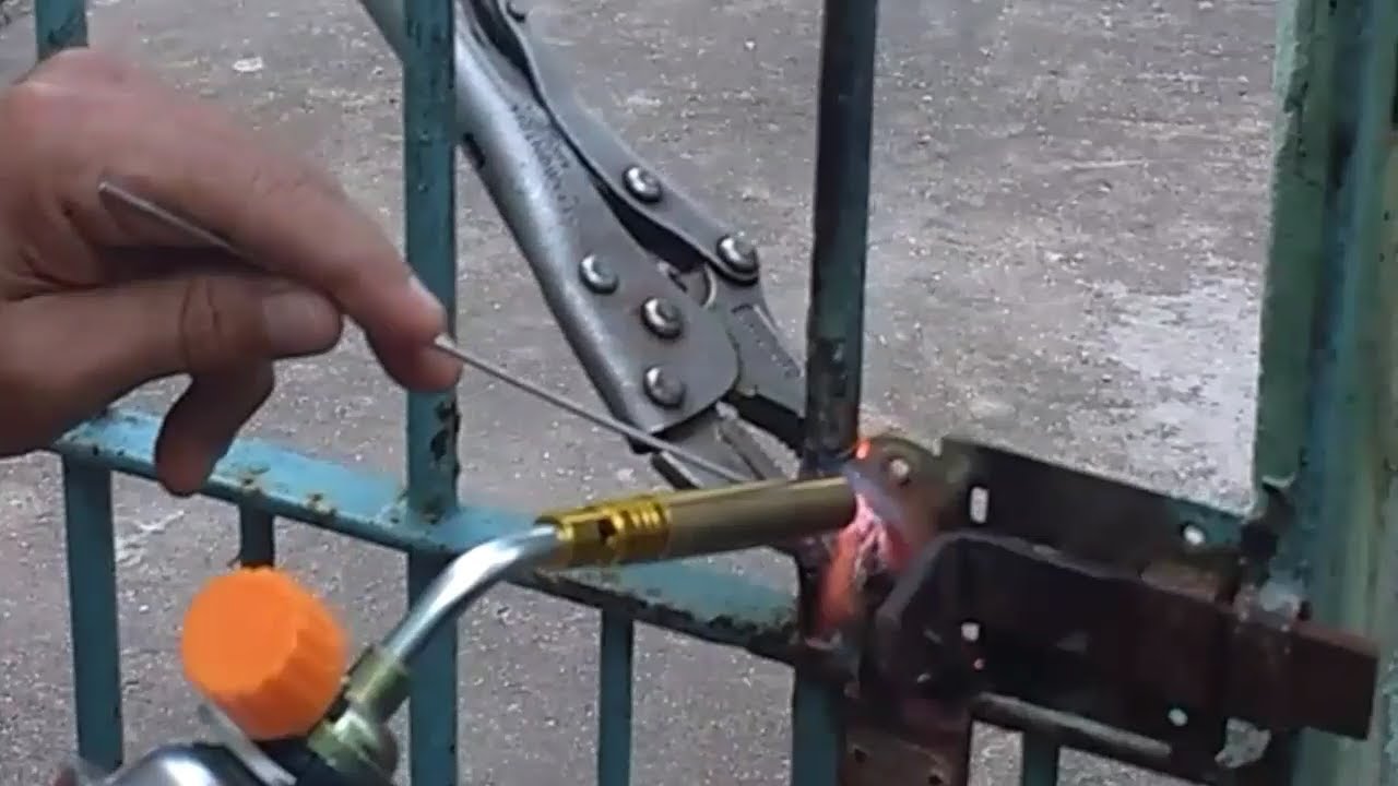 como soldar com solda de alumínio - método com maçarico de brasagem - ferro + ferro
