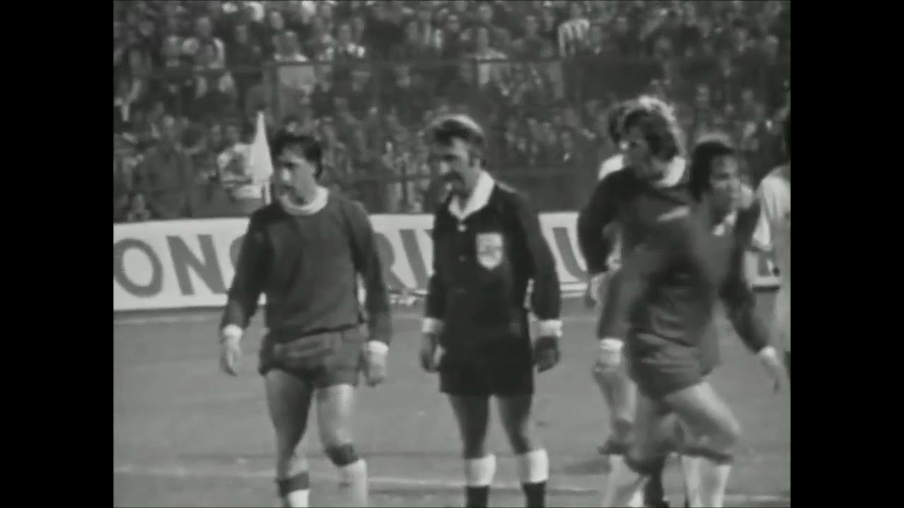 Johan Cruyff vs Olympique de Marseille (Away) 1971-72