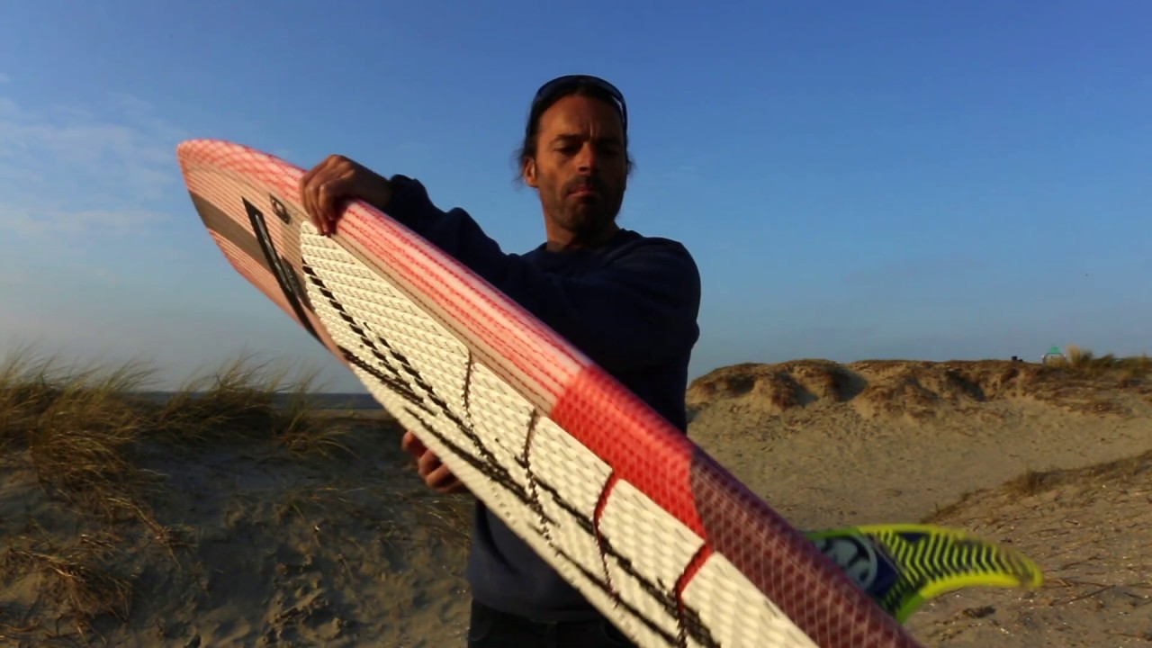 Kitecollege Kite Know-how - Richtige Technik für die ersten Halsen in der Welle