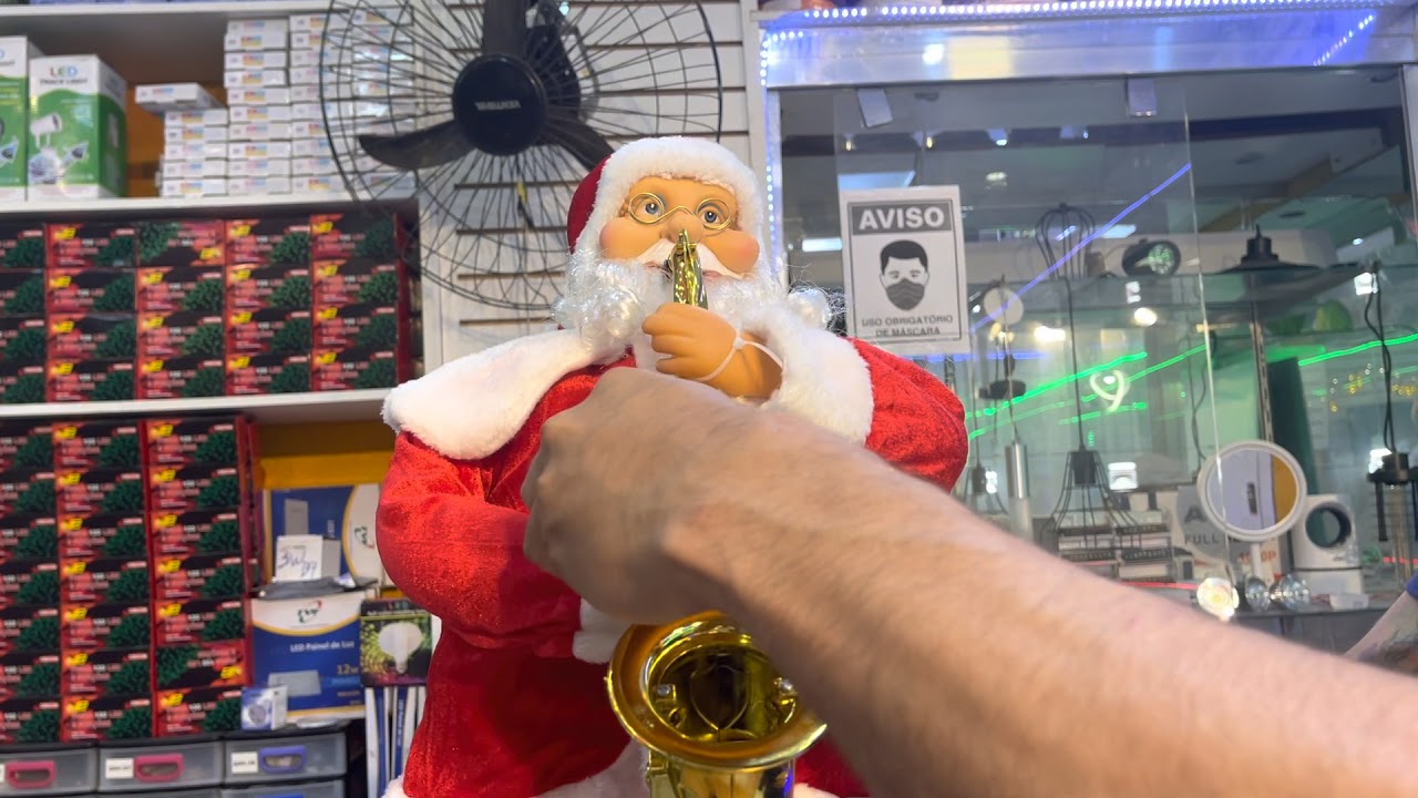 Papai Noel com saxofone musical!