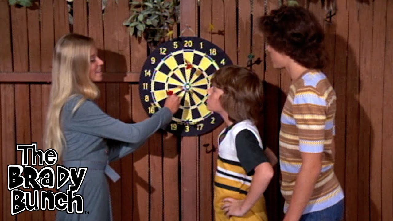 The Brady Kids Lose to Jan on Purpose