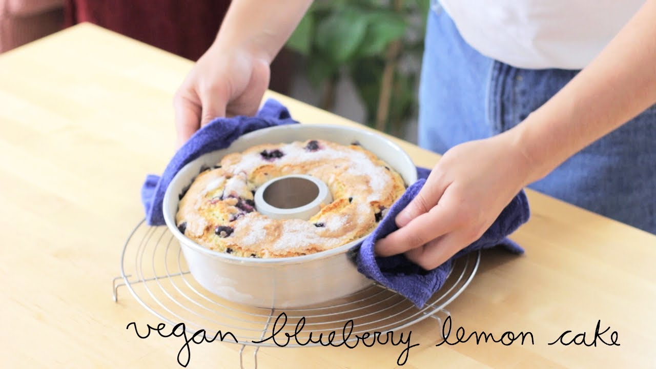 Vegan Blueberry Lemon Cake | Bizcocho de limón y arándanos vegano
