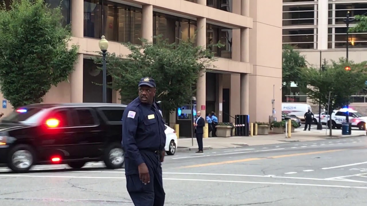 PAKISTANI PRIME MINISTER MOTORCADE IN WASHINGTON