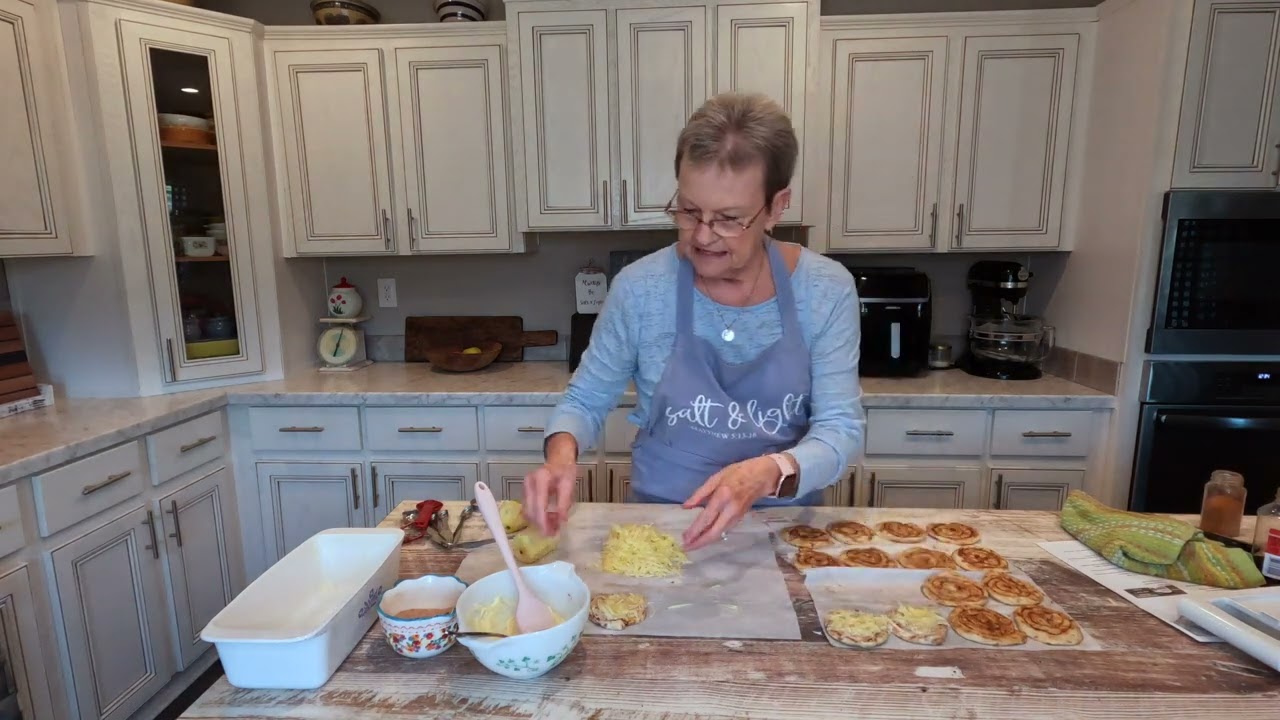 How to make a delicious and easy apple fritter