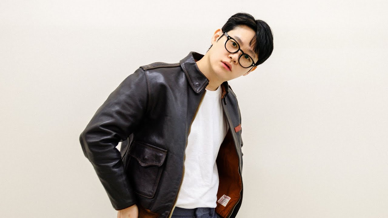 개쩌는 가죽 자켓은 이렇게 입는 겁니다