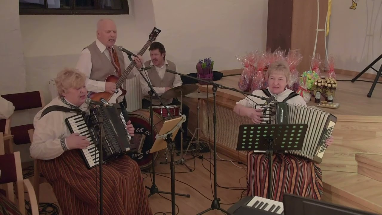 Dzīvīte, dzīvīte, šūpojos Tevī - Snēpeles pagasta kapela ''KĀ IR, TĀ IR''