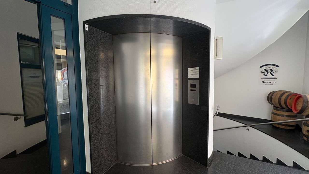 1995 Hopmann traction Elevator in Erfurt