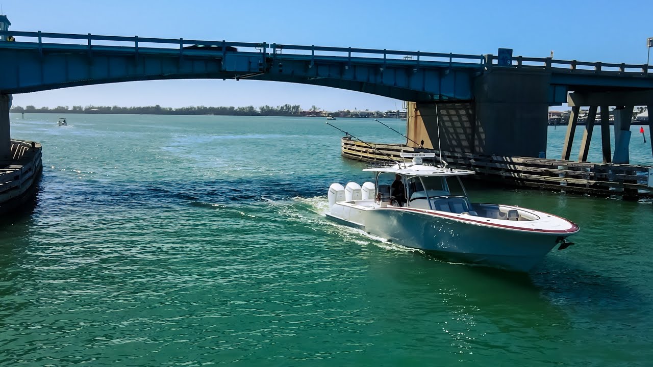 Mag Bay 43 CC offered by Cortez Cove Yacht Sales