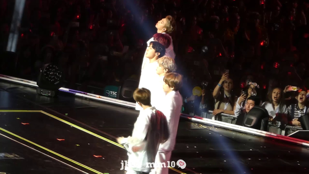 181013 BTS Love Yourself Amsterdam Mic Drop