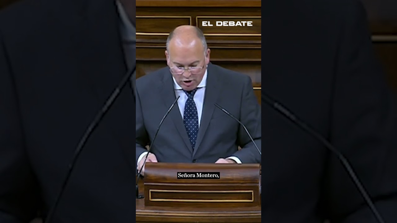 Tellado advirti&oacute; a Montero sobre la corrupci&oacute;n de su &lsquo;tres&rsquo; mostr&aacute;ndole la portada de El Debate